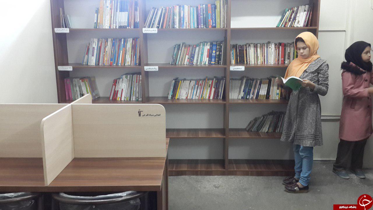 کتابخانه‌های مدارس خودگردان اتباع افغانستانی در تهران تجهیز شد