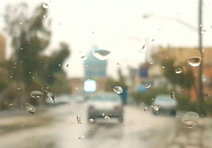 بارش باران در کویر تشنه خوروبیابانک