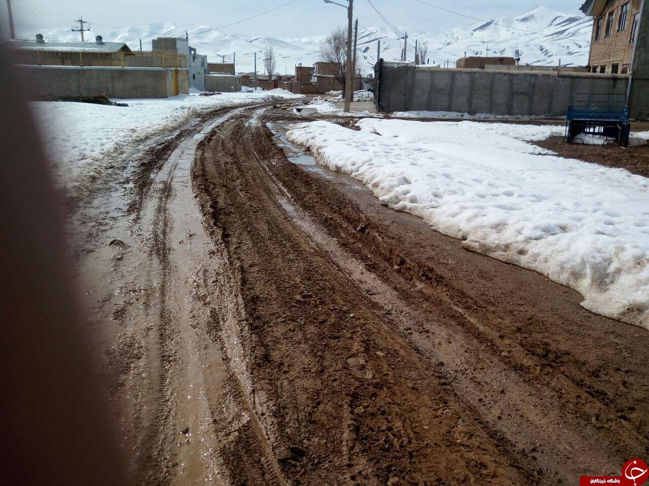 وضعیت گل‌آلود کوچه و خیابان‌های روستای «سمیران» + تصاویر