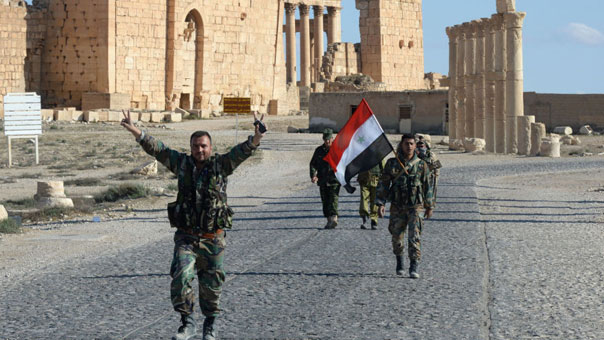 آغاز مین‌روبی شهر تاریخی تدمر از سوی ارتش سوریه/ شکست‌های پی‌در‌پی داعش، تروریست‌ها را به‌فکر جذب نیرو انداخته است + تصاویر
