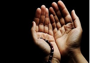 با 10 دعای سریع الاجابه آشنا شوید/ امامان معصوم به خواندن چه دعاهایی سفارش می کنند؟