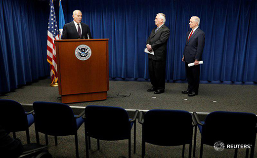 وزیر خارجه آمریکا: فرمان اجرایی جدید برای حفظ امنیت مردم آمریکاست/پناهجویان بی خطر وارد آمریکا می شوند