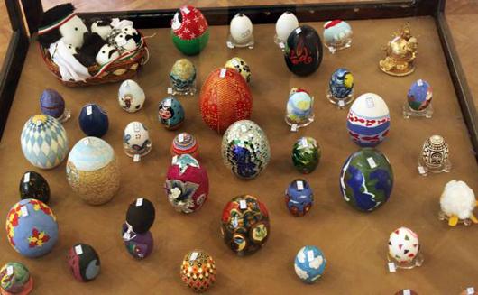 جشنواره نوروزی تخم‌مرغ‌های رنگین