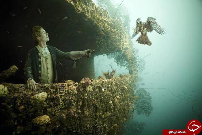 تصاویر حیرت انگیز از نمایشگاه عکاسی در زیر آب دریا