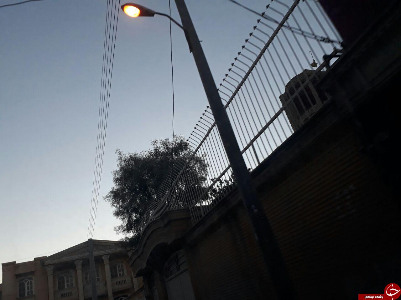 وقتی چراغ خیابان ها در روز روشن می ماند! + تصاویر