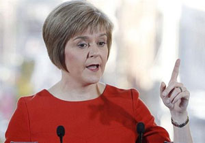 هشدار وزیر اول اسکاتلند به ترزا می درباره همه‌پرسی استقلال