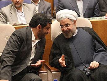 منتقد عملکرد روحانی و دولت او هستم/ وی را رقیب اصلی خود می‌دانم