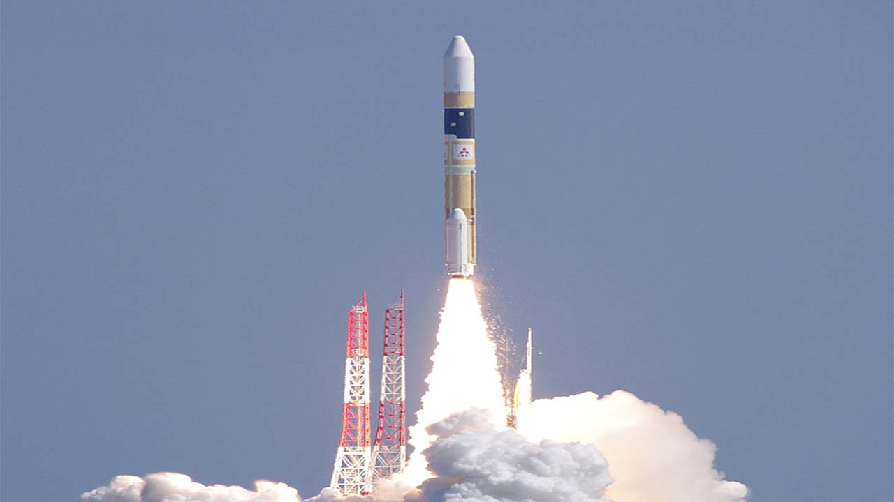 ژاپن یک ماهواره جاسوسی به فضا پرتاب کرد