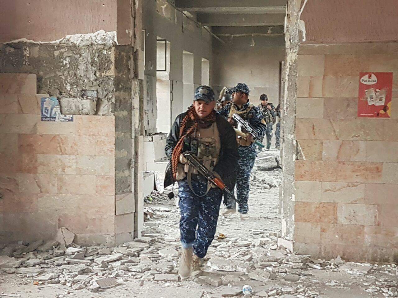 هلاکت سه گردان بزرگ داعش در موصل قدیم/ عوامل تروریستی بمب‌گذاری تکریت بازداشت شدند + تصاویر