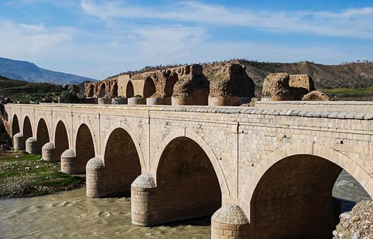 صدور حکم راه‌اندازی پایگاه پل‌های تاریخی لرستان