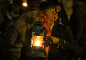 آیین سنتی چراغ بران در شهرکرد اجرا می شود
