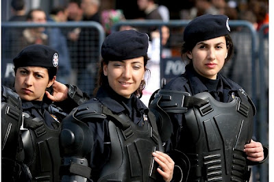 ممنوعیت حجاب در نیروهای مسلح ترکیه لغو شد