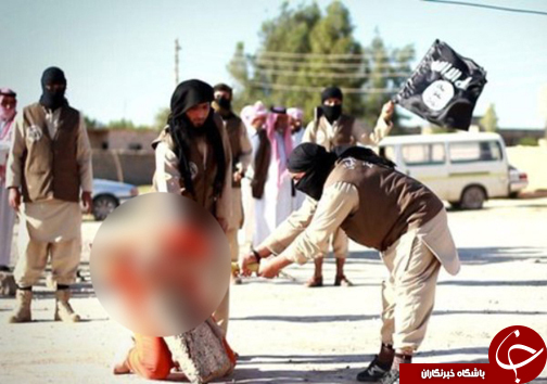 اعدام فجیع یک مرد عراقی به دست جلاد داعش +عکس