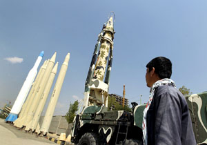 رادیو بین المللی فرانسه: ایران توان موشکی خود را افزایش می‌دهد