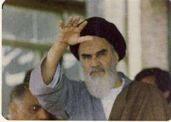 چرا انقلاب بی‌نام امام خمینی (ره) در هیچ جای جهان شناخته شده نیست؟