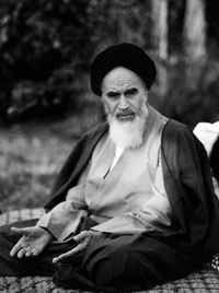 از تبعید حضرت روح‌الله تا پیروزی انقلاب اسلامی ایران + تصاویر