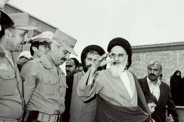راهبرد "امام خمینی (ره)" در "دوران دفاع مقدس" چه بود؟