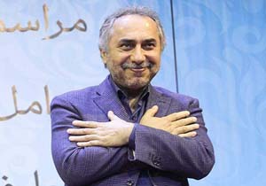 نکوداشت مرد خوش رو و فعال تئاتر در اختتامیه تئاتر مردمی خرداد