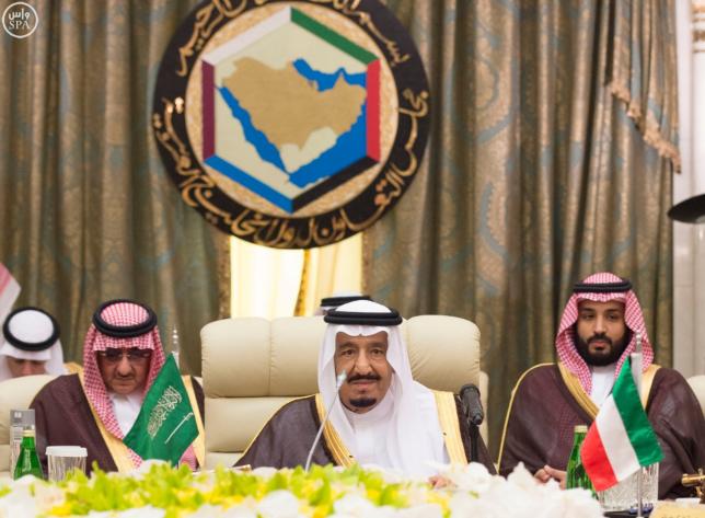 عربستان اقدامات ضدایرانی خود را گسترش می‌دهد/ریاض بدنبال خرید «متحد» در آمریکای لاتین