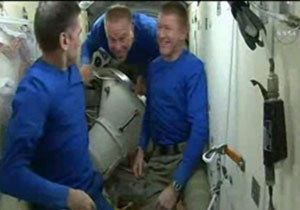 بازگشت سه فضانورد از ايستگاه فضايی بين‌المللی + فیلم