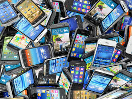 رسیدگی به قاچاق 150 دستگاه گوشی تلفن همراه درشهرستان خوی