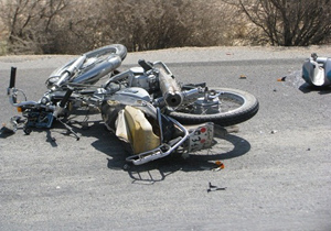 برخورد موتورسیکلت با سواری در اردستان یک کشته بر جای گذاشت