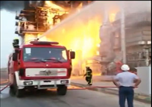 ویدئوهای آتش سوزی پتروشیمی بوعلی ماهشهر