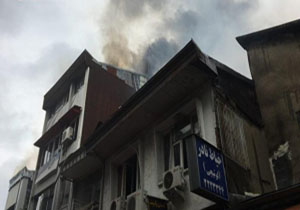آتش‌سوزی مهیب در بازار رشت + فیلم .