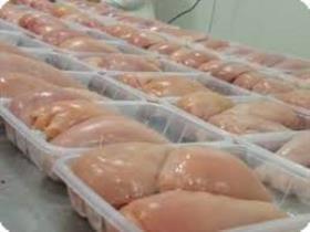 ممنوعيت جابجایی و توزیع گوشت مرغ فاقد کد رهگیری