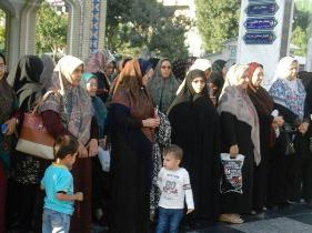 اعزام 80 بانوی فرهنگی اهل سنت به اردوی فرهنگی زیارتی مشهد مقدس