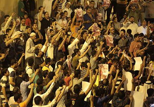 آسوشیتد پرس: رژیم بحرین برای سرکوب مخالفان به اختلال در اینترنت روی آورده است