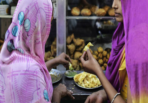علاقه مردم هند به غذاهای سرخ‌کردنی می‌تواند وابستگی نفتی این کشور را کاهش دهد