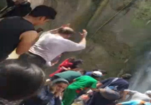 از سقوط صخره‌نورد از آبشار شاهان دشت تا لحظه انفجار مهیب خط لوله اتیلن + فیلم و تصاویر