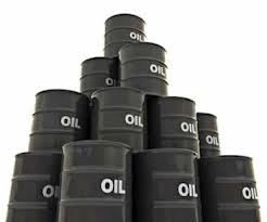 رکوردزنی عربستان در تولید نفت‌خام علی‌رغم ادامه روند نزولی بهای طلای سیاه