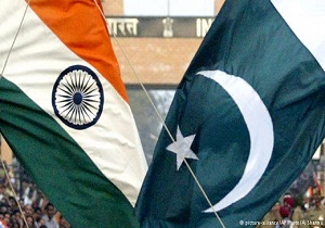 دویچه وله: مناقشه کشمیر بر مراسم روز استقلال پاکستان سایه افکند