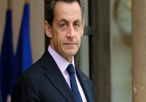 سارکوزی در انتخابات ریاست جمهوری فرانسه شرکت می‌کند