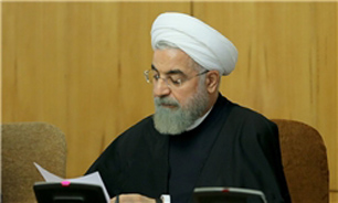 روحانی درگذشت مادر شهیدان مومنی را تسلیت گفت