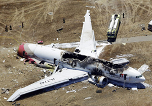 سقوط یک فروند هواپیمای سبک آلمانی در مقدونیه + فیلم