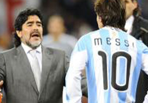 حمله تند مارادونا به مسی: خداحافظی او از عرصه ملی یک بلوف نمایشی بود