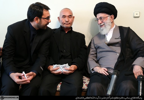 خانواده جانباز شهید رجب محمدزاده با رهبر انقلاب دیدار کردند
