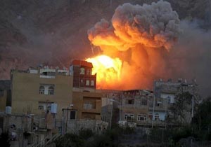 حملات متعدد جنگنده های سعودی به شهر حدیده یمن