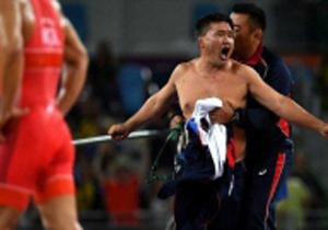 محرومیت سنگین برای مربیانی که در المپیک ریو لخت شدند