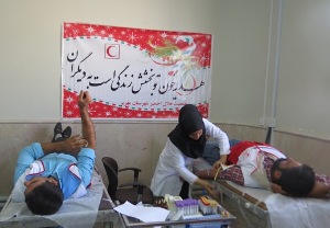 اهداء خون امدادگران مهریزی