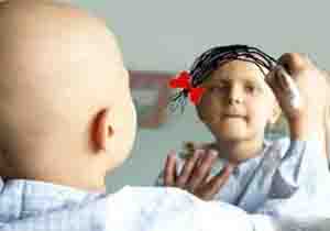 کمک 100 میلیونی مردم قشم به کودکان سرطانی