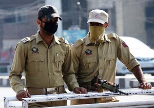 تداوم درگیری‌ها در کشمیر/کشته‌شدن 3 شبه نظامی به دست نیروهای امنیتی هند