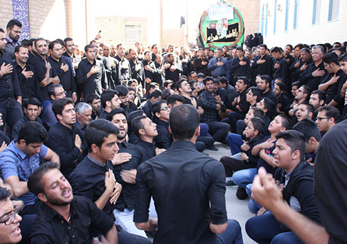 اجتماع عزاداران تاسوعای حسینی در بافران+ تصویر