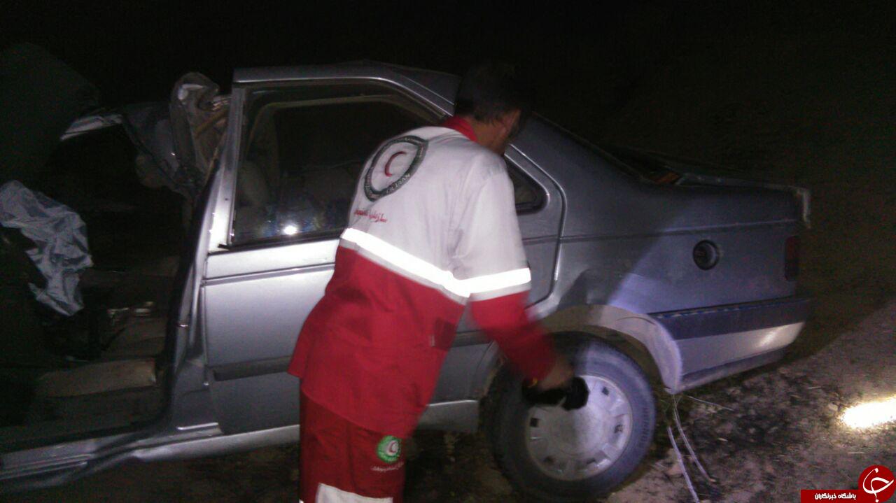 تصادف مرگبار پژو با کامیون در محور نورآباد – کرمانشاه + تصاویر