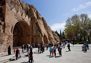 گلباران  محوطه تاریخی فرهنگی تاق‌بستان
