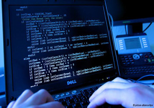 آمریکا برنامه حمله سایبری به روسیه را تایید کرد