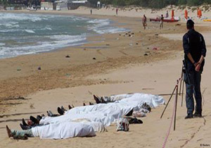 کشف 10 جسد روی یک قایق بادی در آبهای لیبی